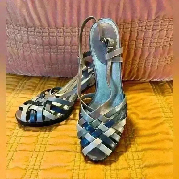 Cole Haan Nike Air Chloe Sandals, Size 10.5 - Runs a little small, more like 10 - Picture 6 of 13